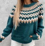 Sophie Whitmore | Nordisk striksweater med tidløs elegance