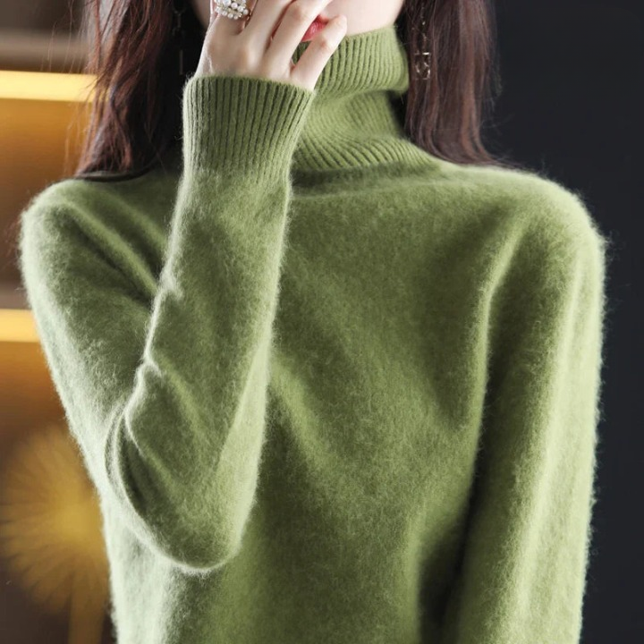 Luciana Bergstrom | Rullekrave Sweater i Rødt til Kvinder
