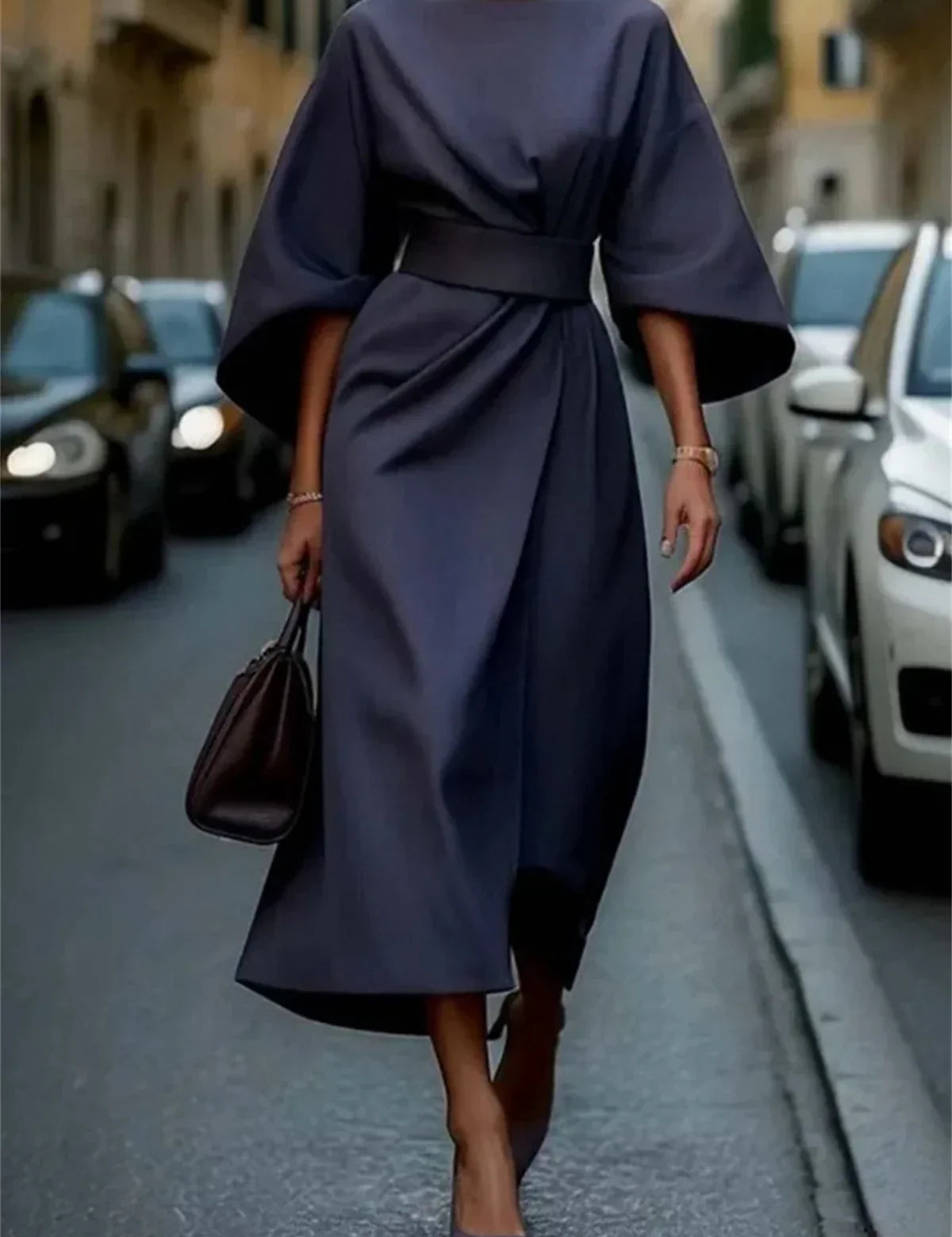 Seraphina Conti | Chic luksus midi kjole