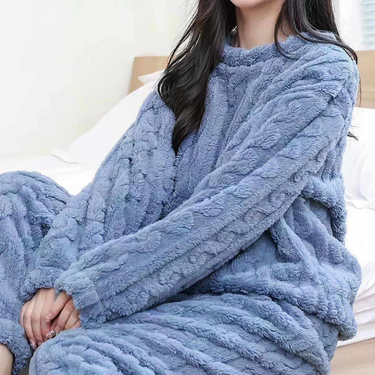 Lotte Iversen | Blødt fleece-pyjamassæt til kvinder