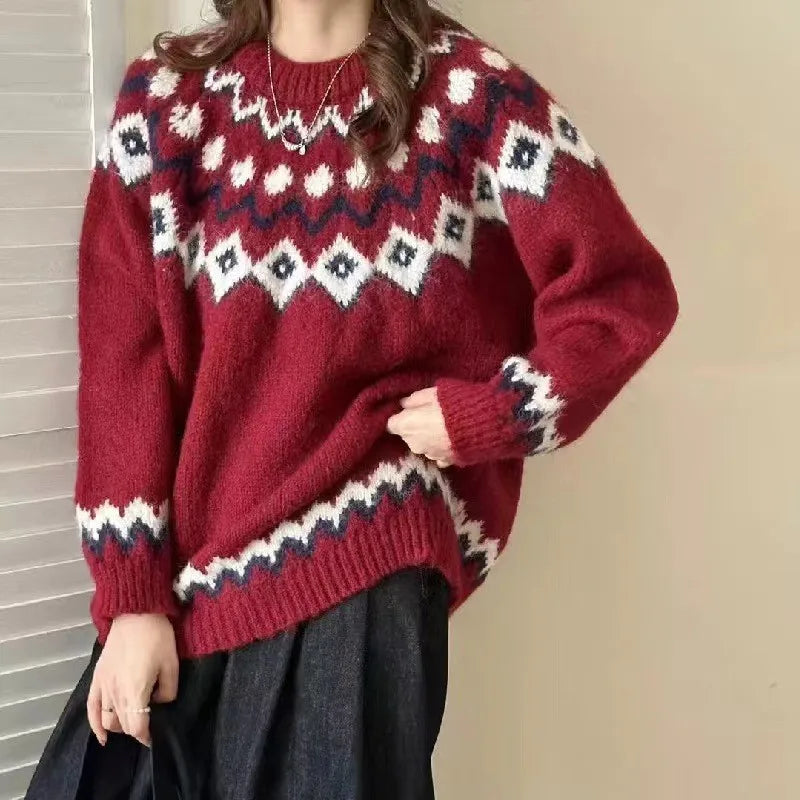 Sophie Whitmore | Nordisk striksweater med tidløs elegance