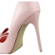 Sara Vestergaard | Pink pumps med sløjfe-detalje