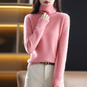 Luciana Bergstrom | Rullekrave Sweater i Rødt til Kvinder