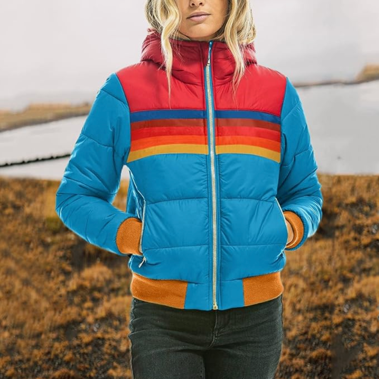 Stine Rasmussen | Retro puffjakke med regnbuestriber til kvinder