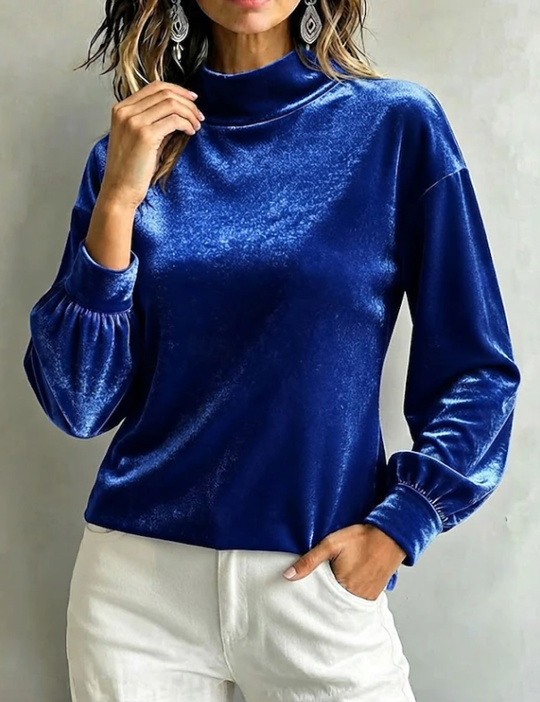 Anne Kirkeby | Velourbluse med høj hals i sort