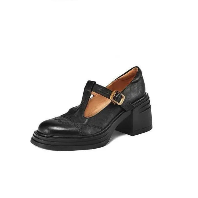 Camille Rousseau | Elegante T-strap sko i læderlook
