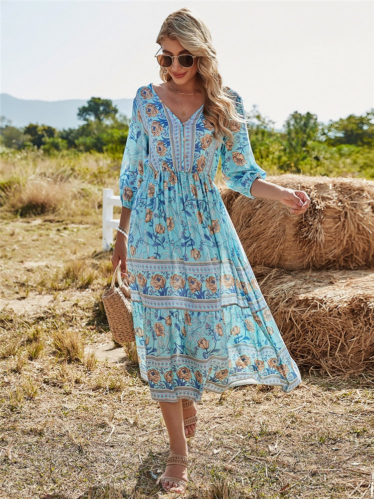 Antonia Rosewood | Midi-Bohemekjole med Blomsterprint og 3/4-Ærmer