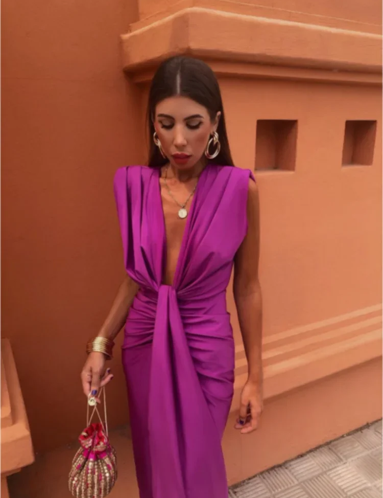 Valentina Russo | Midi-kjole i dyb orange med plisseret snit