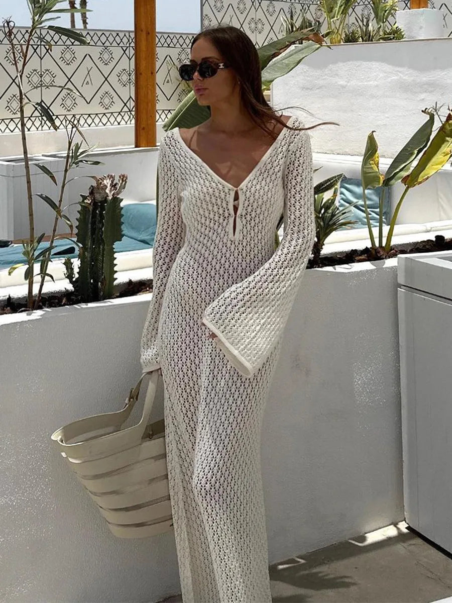 Elodie Santini | Maxi-boheme kjole i hæklet design med dyb V-udskæring