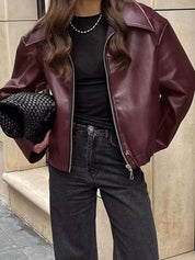 Estelle Marchand | Bordeaux Faux Læderjakke med Minimalistisk Bomber-Silhuet