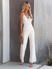 Paloma Santinelli | Romantisk Blonde Jumpsuit i Hvid med V-Hals