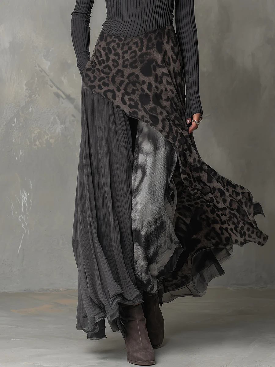 Mette Lindqvist | Maxi-kjole med leopardprint til kvinder