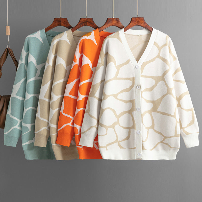 Rikke Overgaard | Jacquard-Strickjacke mit grafischem Muster in Oversize-Passform