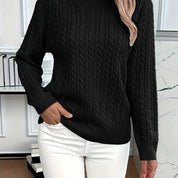 Lotte Andersen | Cable-Strikket Sweater med Rund Hals