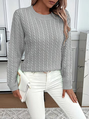 Lotte Andersen | Cable-Strikket Sweater med Rund Hals
