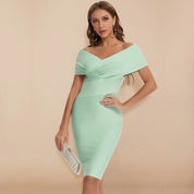 Camille Durand | Midi-bandagekjole med off-shoulder elegance