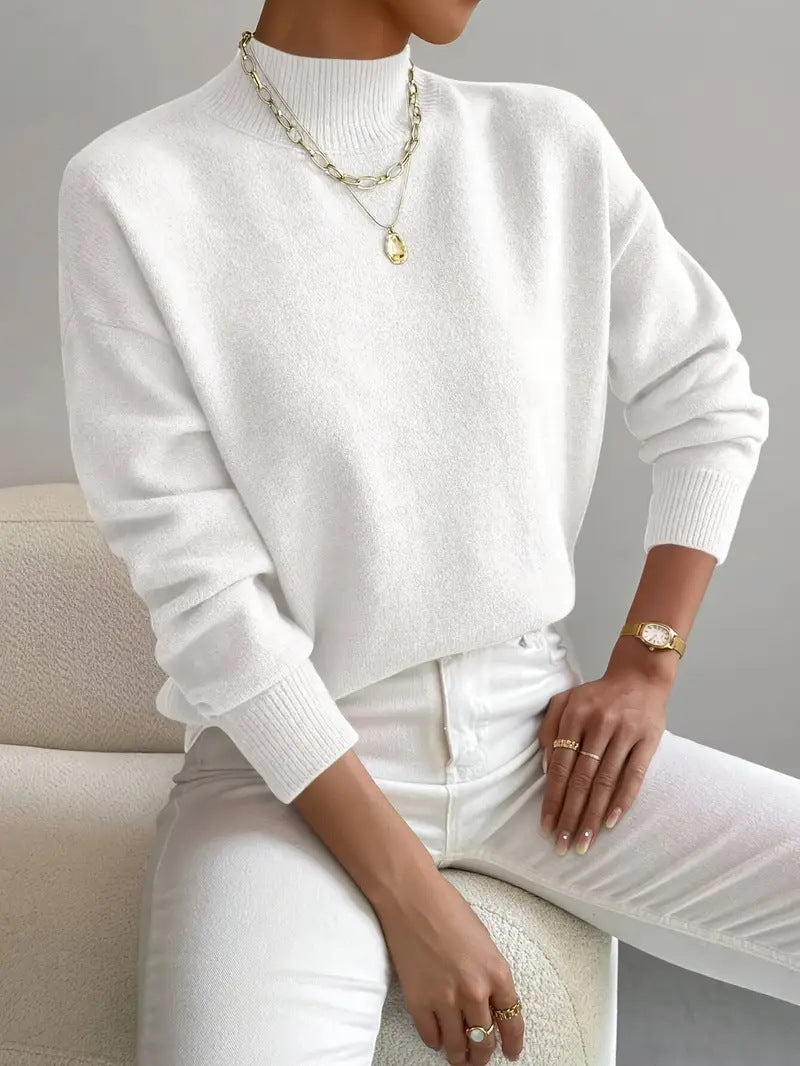 Line Petersen | Strikpullover med Højhalset Design