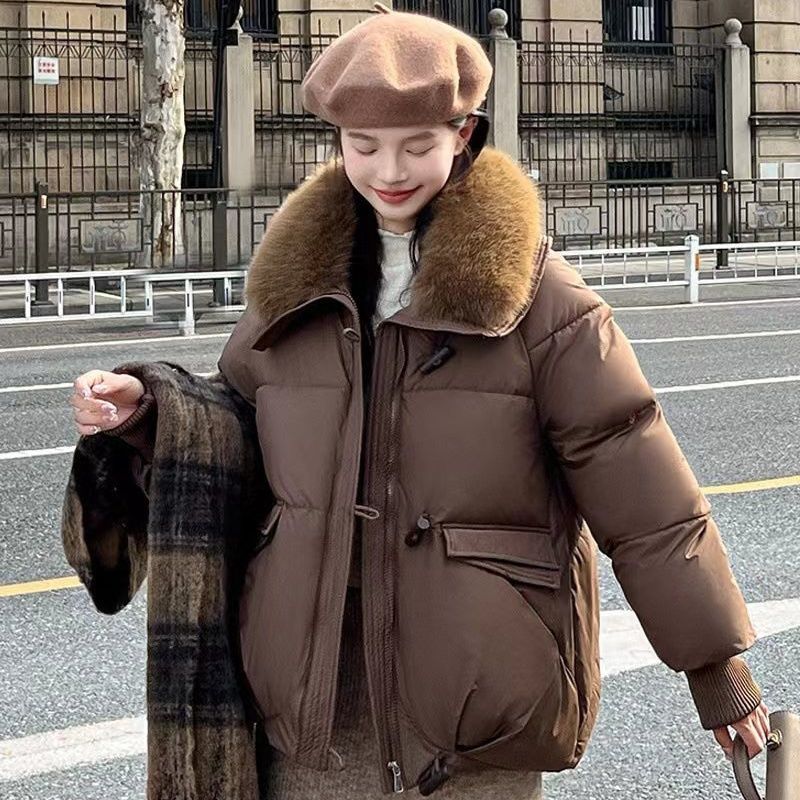 Josefine Thomsen | Oversized puffer jacket with fur collar