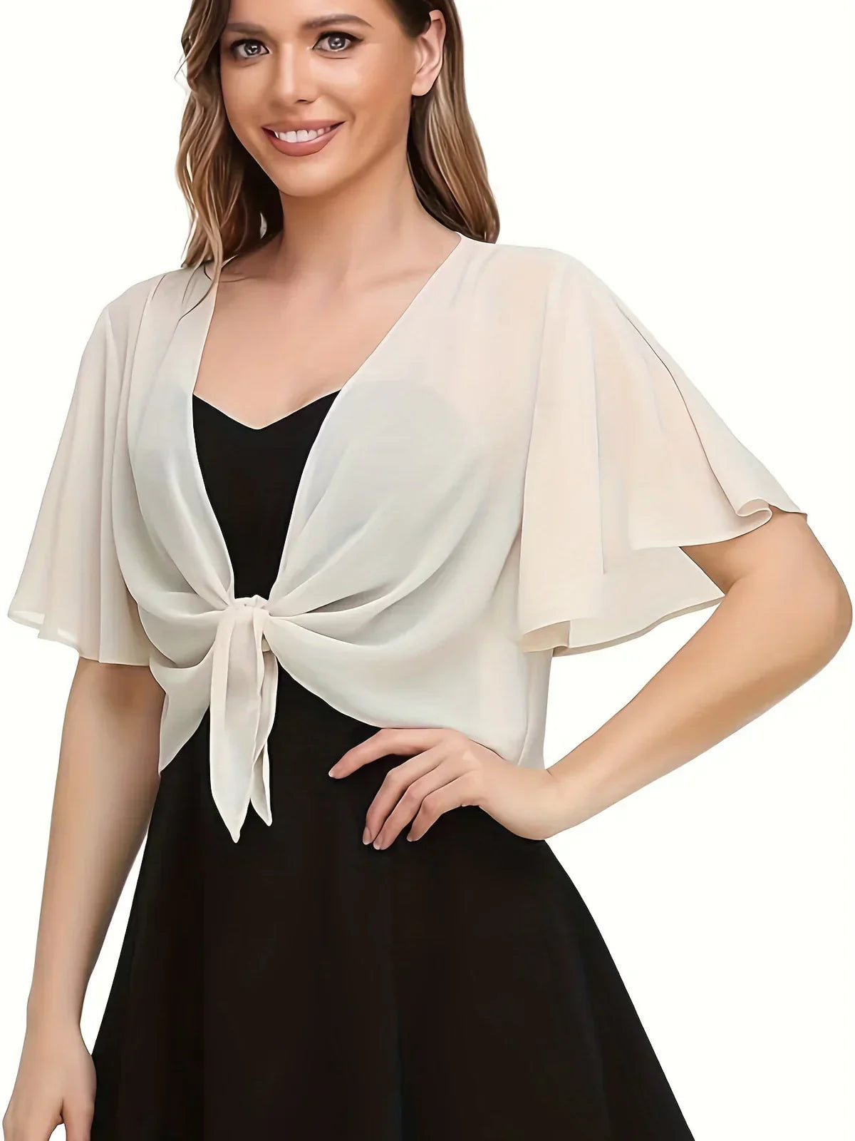 Colette Beaumont | Elegant slå-om bluse med chiffonærmer til kvinder