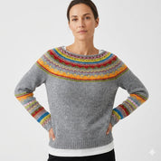 Sienna Moretti | Strikket sweater med farverigt nordisk mønster