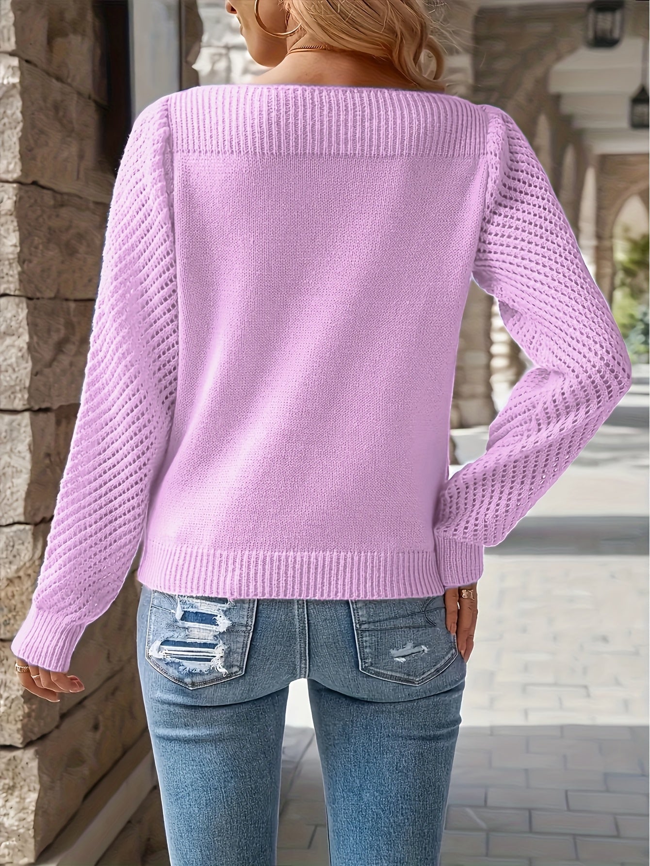 Emilie Vang | Openwork-strik sweater i lyseblå