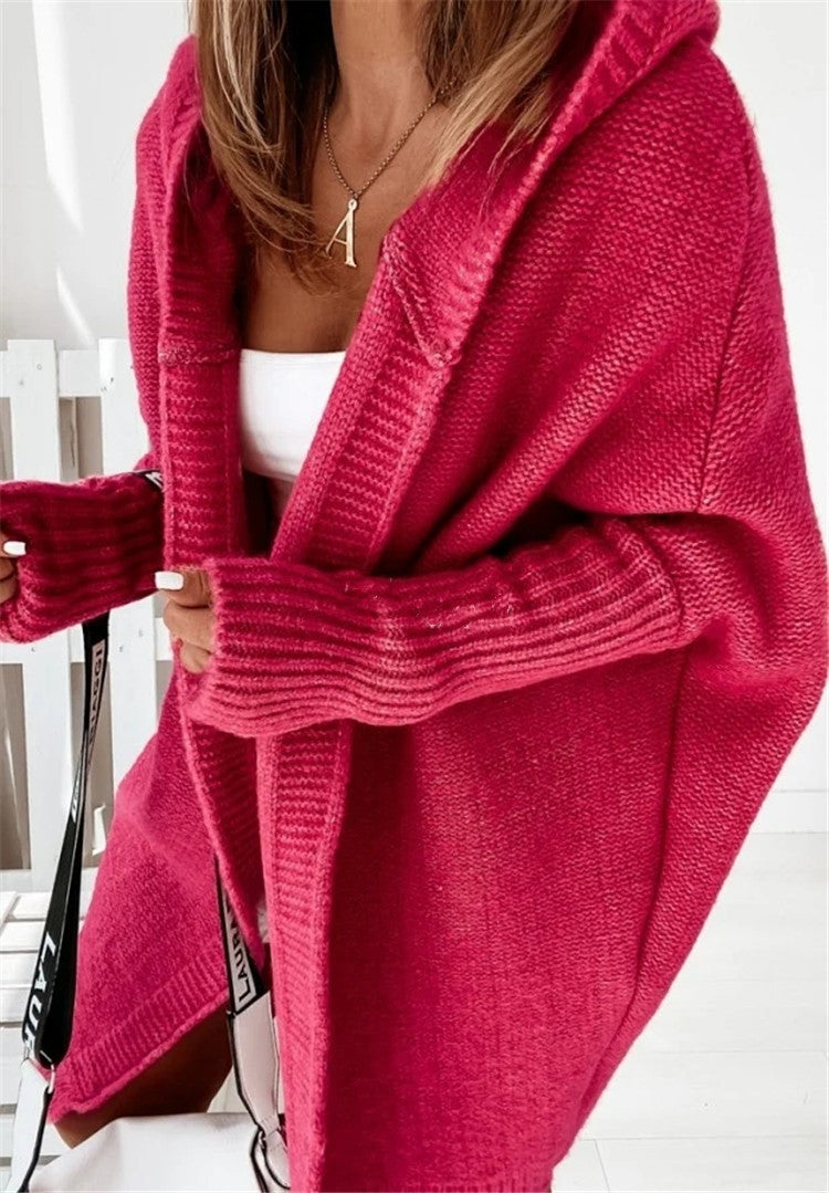Gry Werner | Oversized kardigan s kapucí a netopýřími rukávy