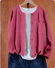 Thea Lundgren | Strikket cardigan i rosa med knapper