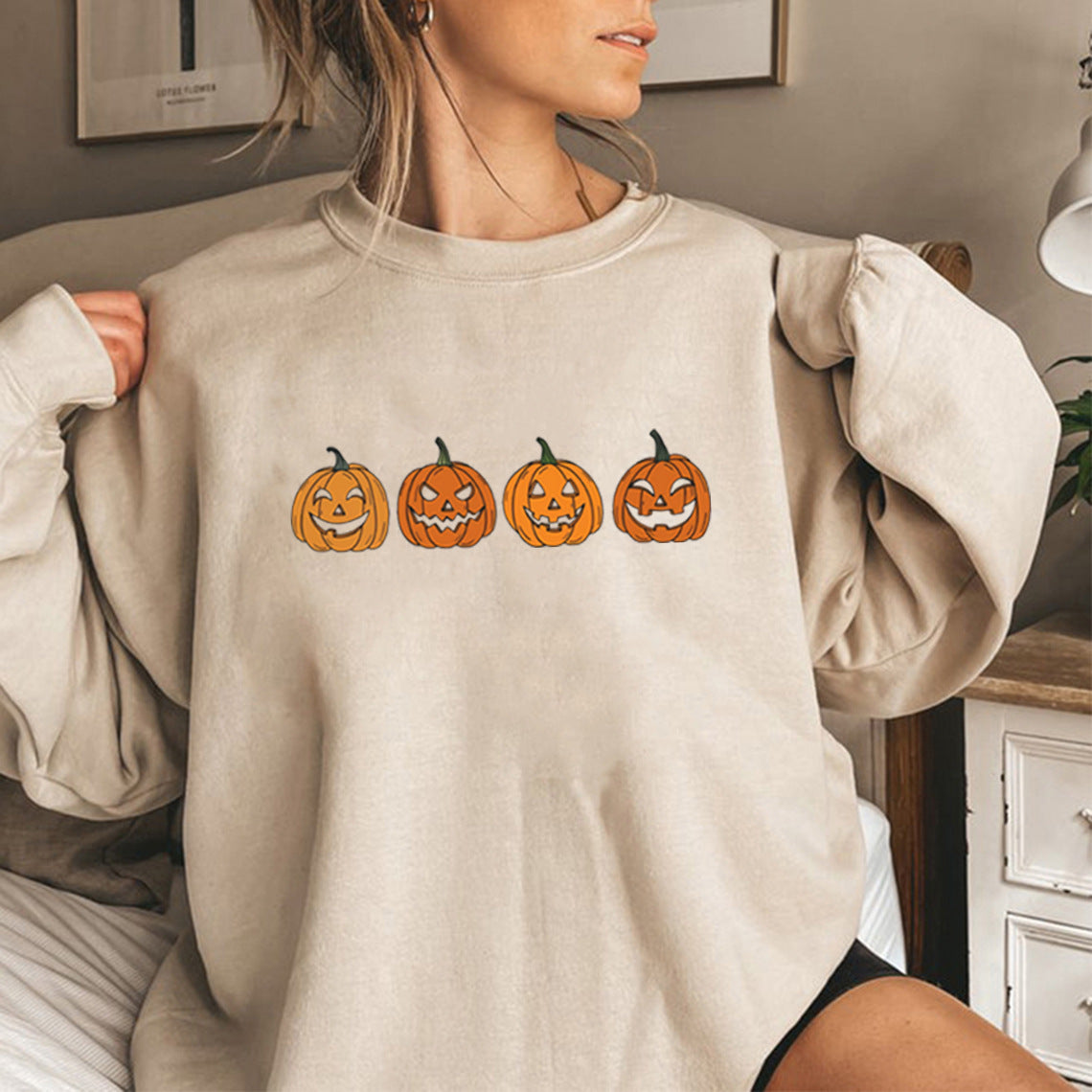 Dámský halloweenský svetr Miss Spooky | s dýní