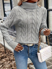 Lise Bonde | Pullover mit Zopfmuster und Rollkragen in Rot