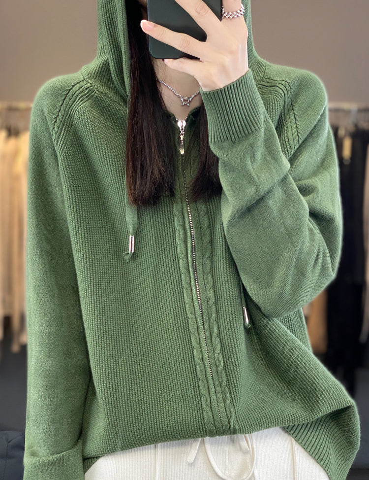 Camilla Dahl | Strikket hoodie-cardigan med lynlås i beige