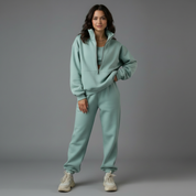 Emma Andersen | Cropped Zip-Up Træningsdragt i Lyserød til Kvinder