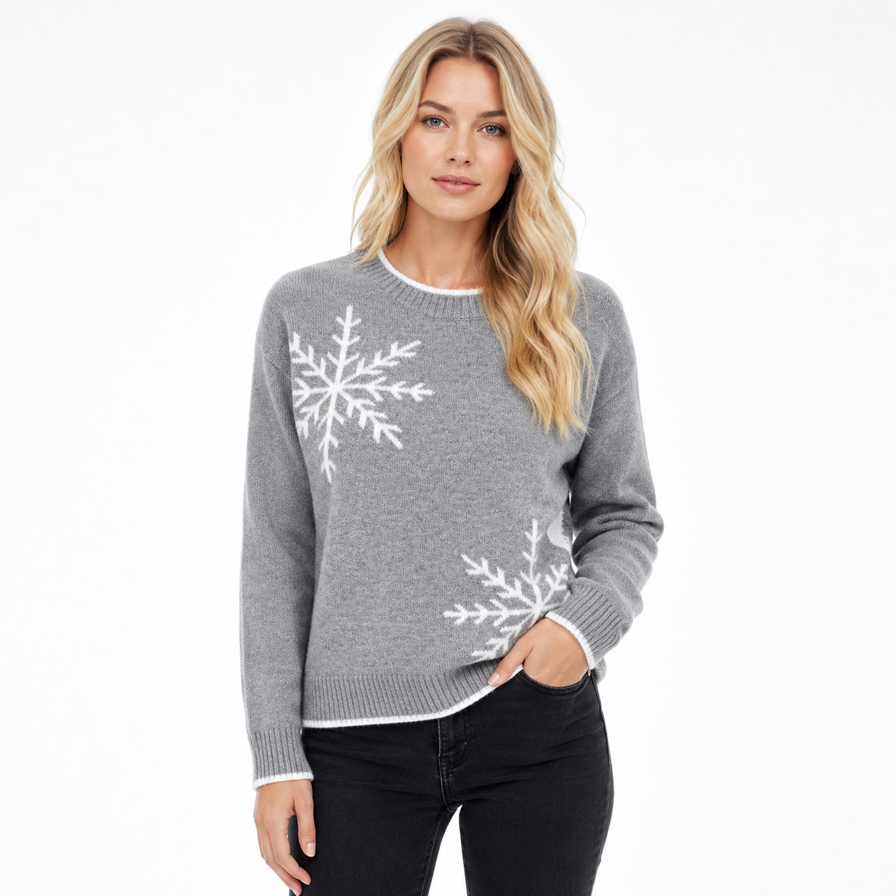 elin-fabricius-strikbluse-med-sneflor-monster-til-kvinder-model.png