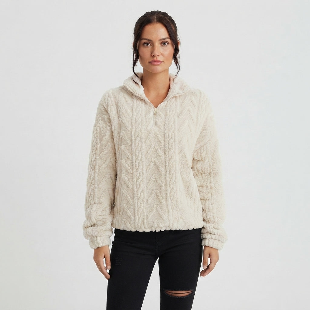 emilie-skov-quiltet-fleece-pullover-med-lynlas-model.jpg