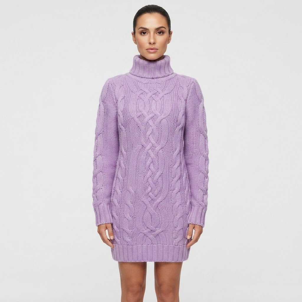 helle-jespersen-cable-strikket-turtleneck-sweaterkjole-i-mini-laengde-model.jpg