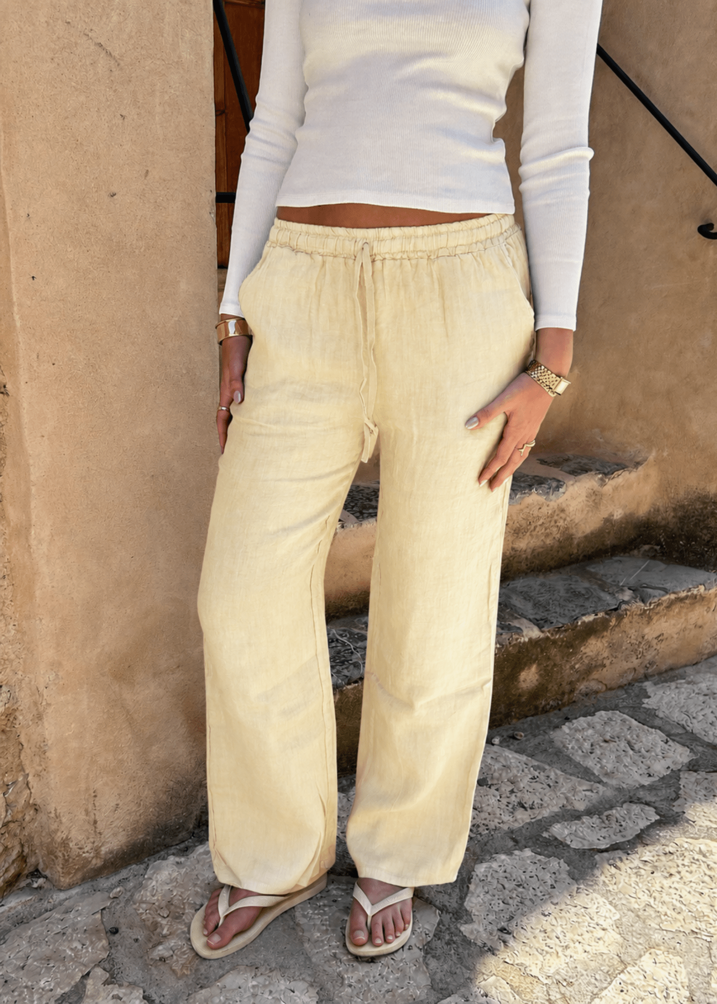 Beatriz Serrano | Linbukser i wide-leg til kvinder – Blød gul
