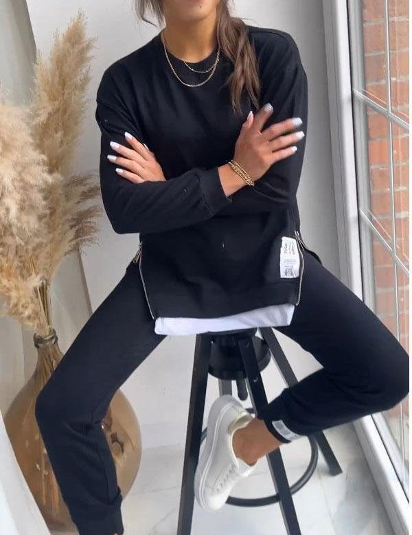 Amélie Sorensen | Komfortabel Outfit Set med Sweatshirt og Joggingbukser
