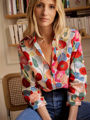 Marguerite Ashford | Blomstret Bluse med Farvefuldt Botanisk Mønster