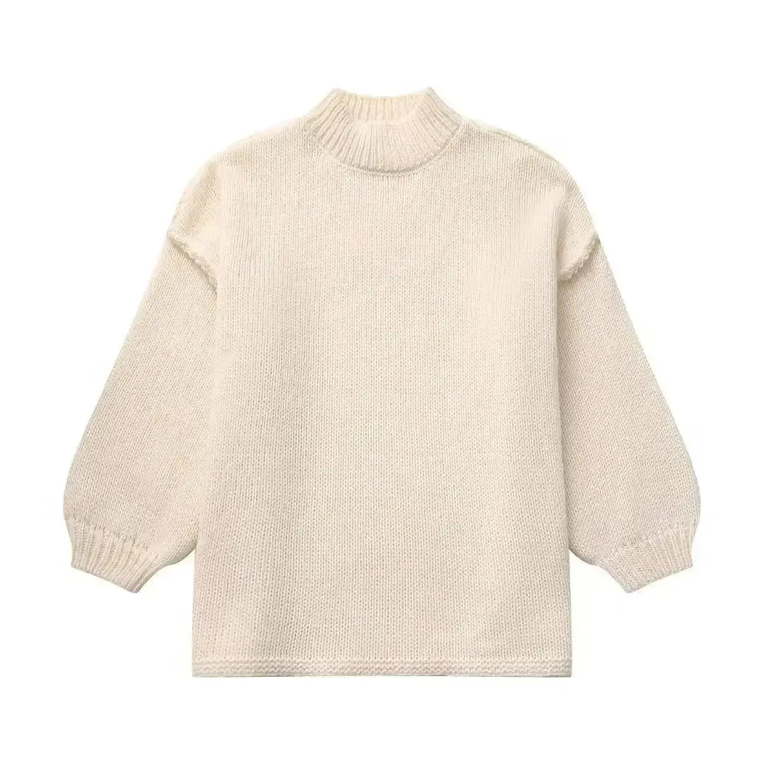 Harriet Sinclair | Oversize Efterårspullover i Beige – Blød & Varm Komfort