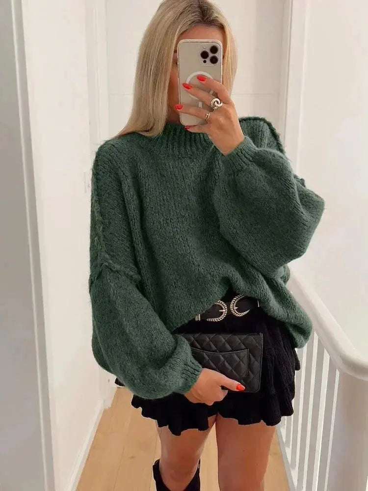 Harriet Sinclair | Oversize Efterårspullover i Beige – Blød & Varm Komfort
