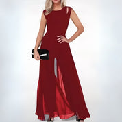 Rosalia Veneziano | Maxi-jumpsuit med V-udskæring og elegante detaljer til kvinder