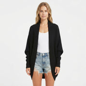 Mie Randers | Grüner Strickcardigan im Oversize-Stil