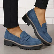 Rosalie Thornsby | Slip-On Loafers med Kraftig Sål i Sort
