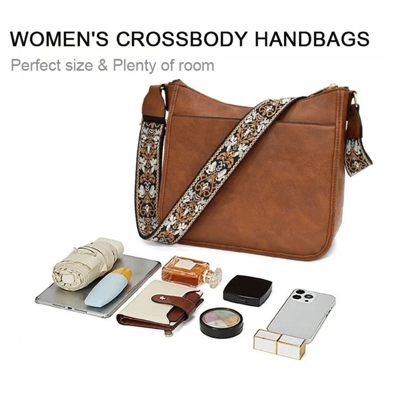 Trine Madsen | Crossbody taske i cognacbrun faux læder med boho skulderrem