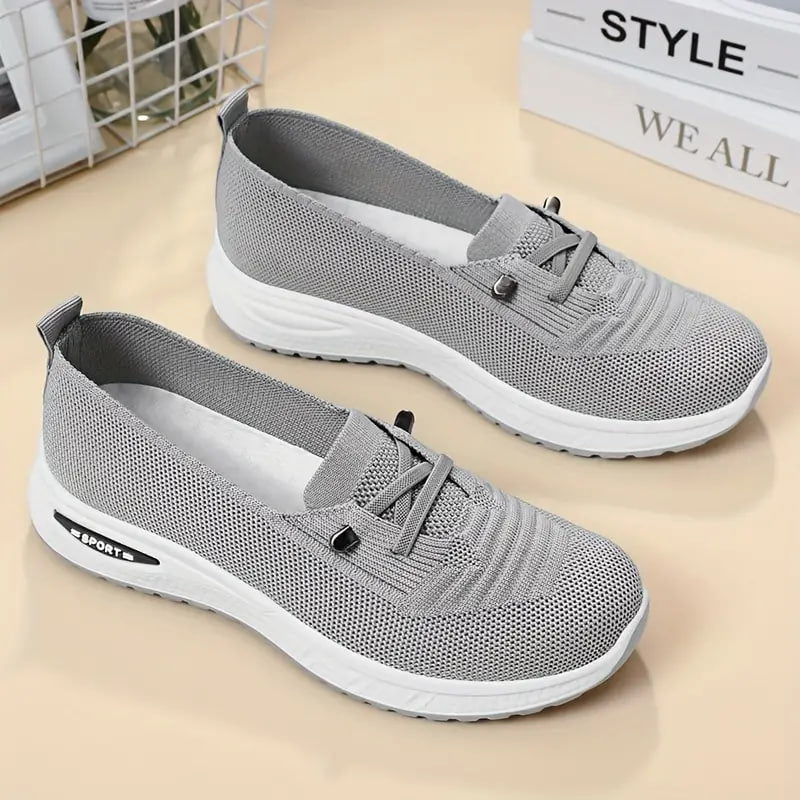 Léa Montclair | Komfortable slip-on sneakers til kvinder i åndbart mesh