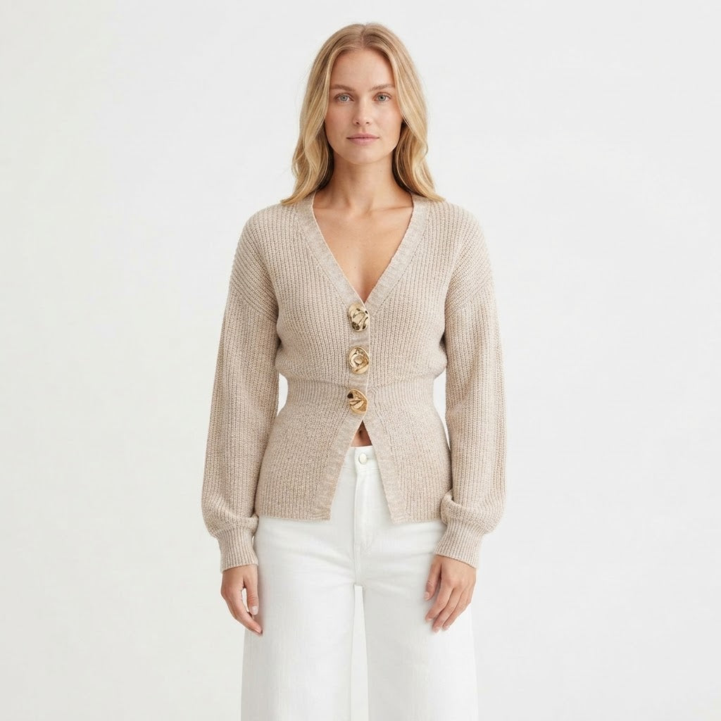 Randi Skaarup | Strikket Cardigan med Guldknapper og V-hals