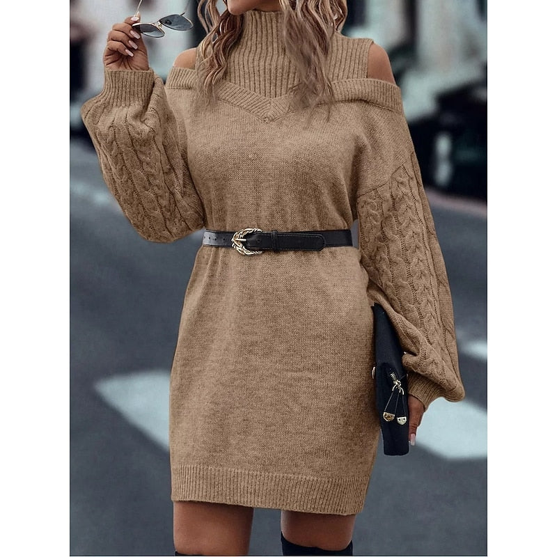 Mathilde Winther | Cold-Shoulder Strikkjole i mini-længde til kvinder