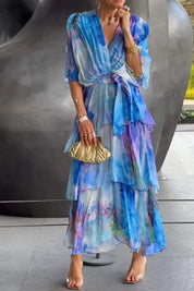 Theodora Waverly | Lagdelt Blomstret Maxi-kjole i Silke
