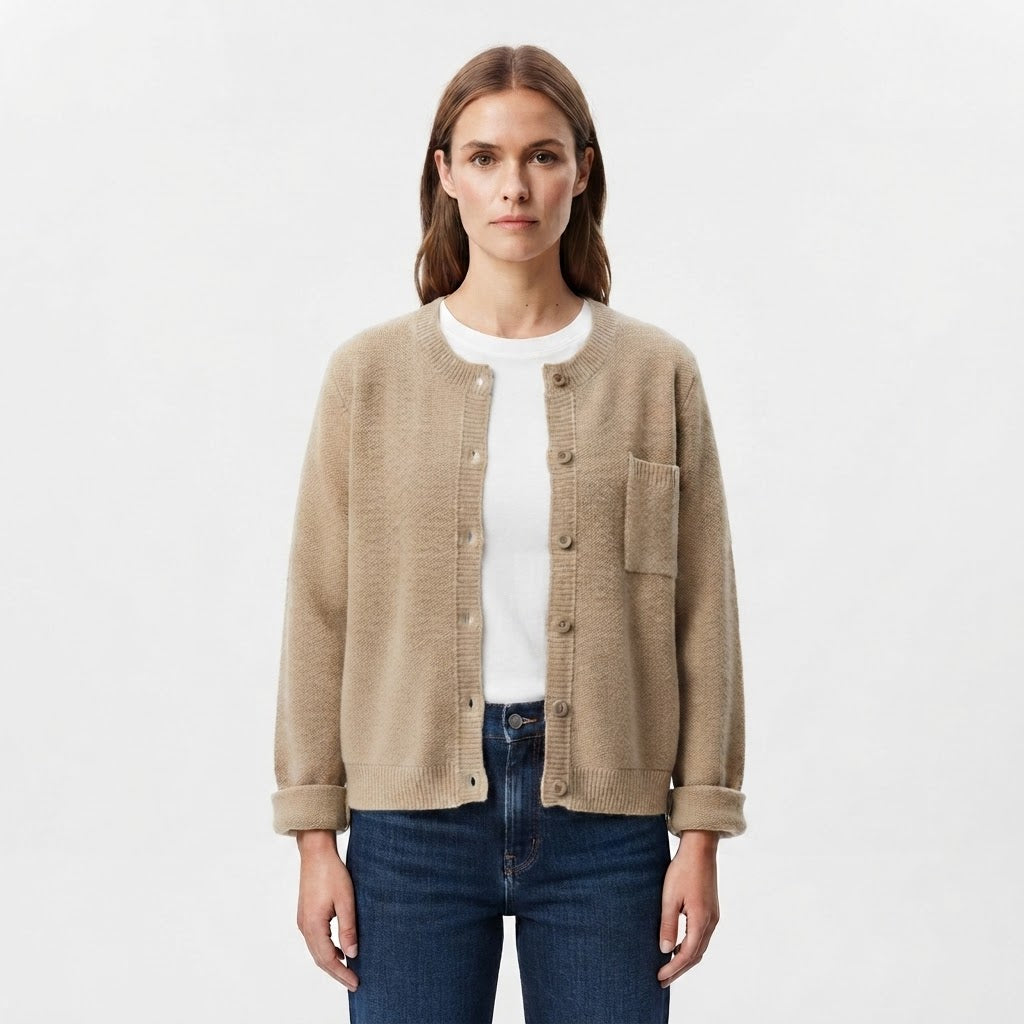 Thea Lundgren | Strikket cardigan i rosa med knapper