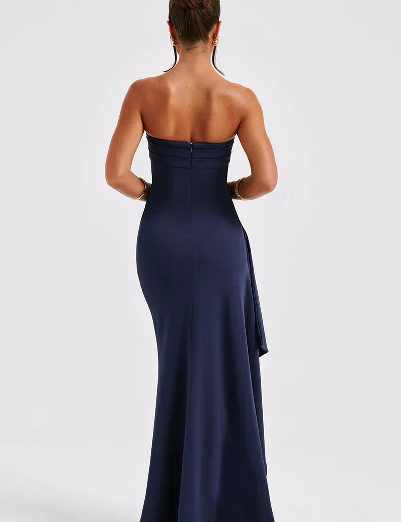 zafira-maxi-dress-navy-dress-bab_2_800x_173f3cce-ecc2-48e3-a9b9-4b04a2439e04.webp